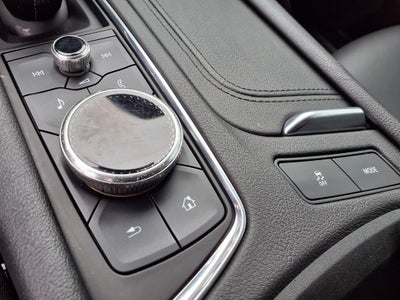 2023 Cadillac XT5 Luxury
