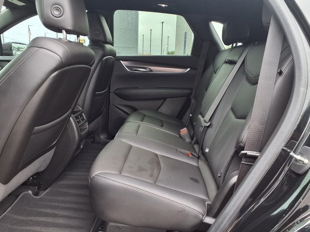 2023 Cadillac XT5 Luxury