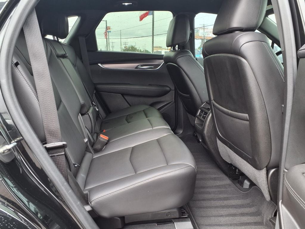 2023 Cadillac XT5 Luxury