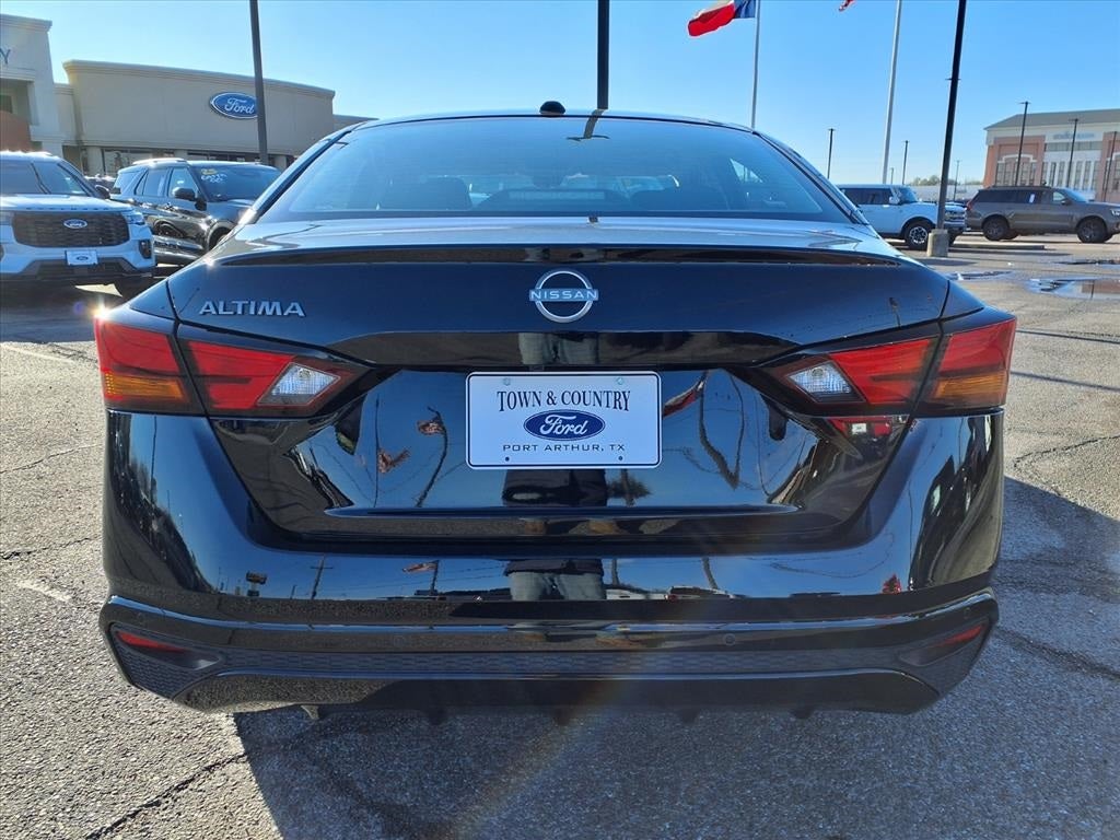 2025 Nissan Altima 2.5 SV