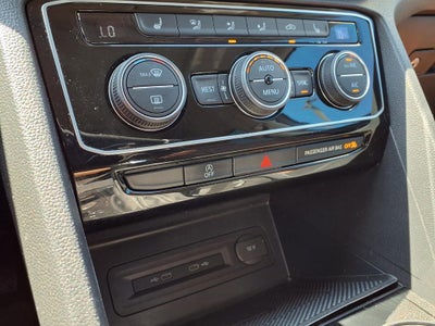 2022 Volkswagen Atlas 2.0T SE w/Technology