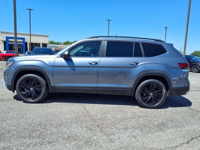 2022 Volkswagen Atlas 2.0T SE w/Technology