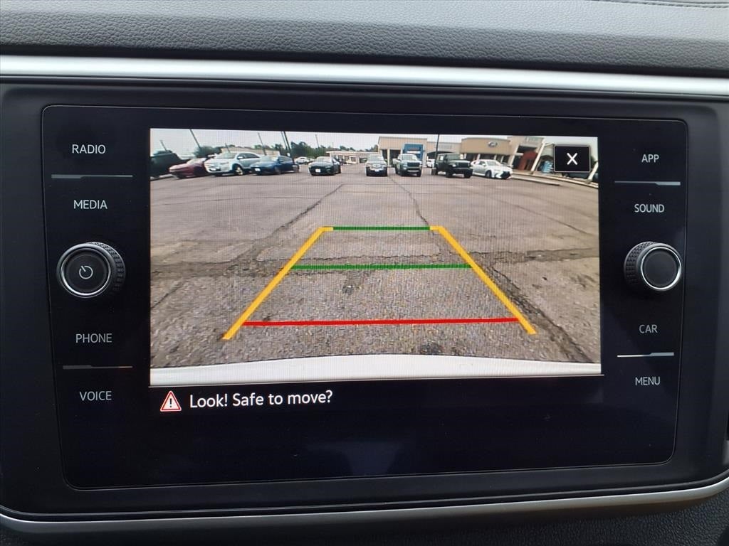 2021 Volkswagen Atlas Cross Sport 3.6L V6 SE w/Technology R-Line