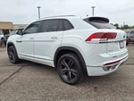2021 Volkswagen Atlas Cross Sport 3.6L V6 SE w/Technology R-Line