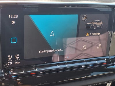 2025 Volkswagen Atlas Cross Sport 2.0T SE w/Technology