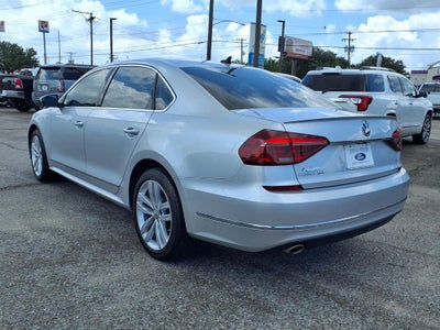 2018 Volkswagen Passat 2.0T SEL Premium