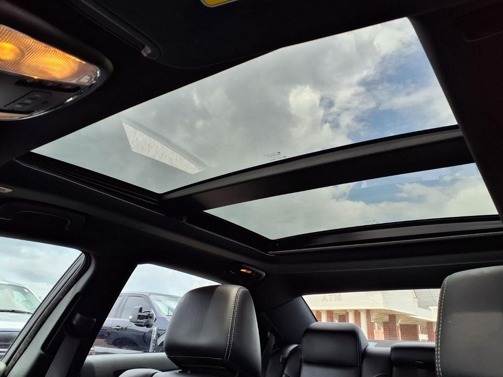 2023 Chrysler 300 S