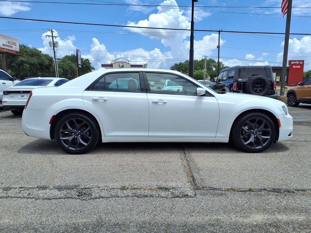 2023 Chrysler 300 S