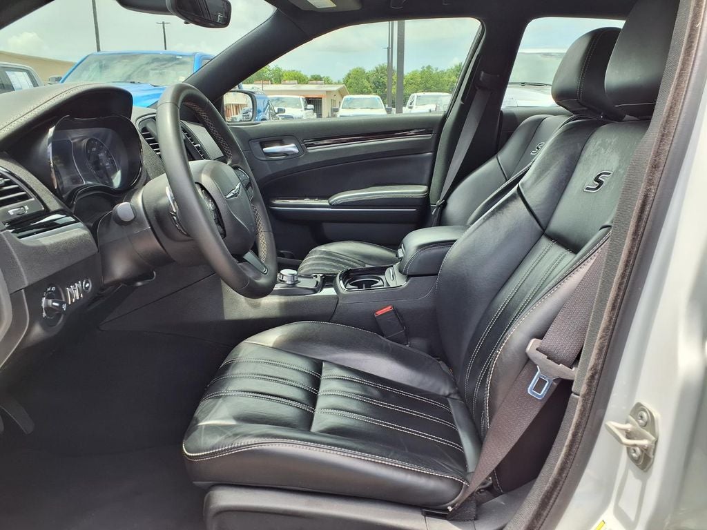 2023 Chrysler 300 S