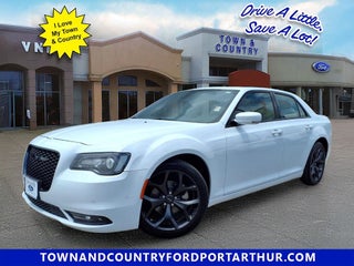 2023 Chrysler 300 S