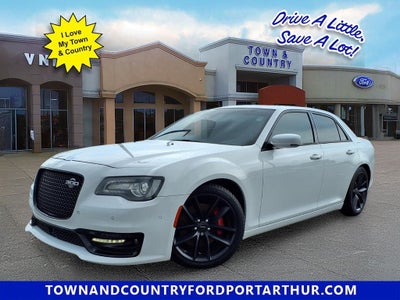2023 Chrysler 300 C