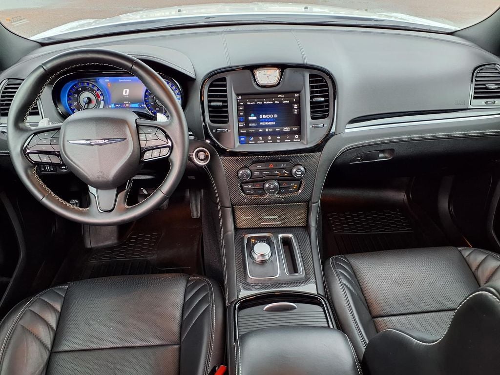 2023 Chrysler 300 C