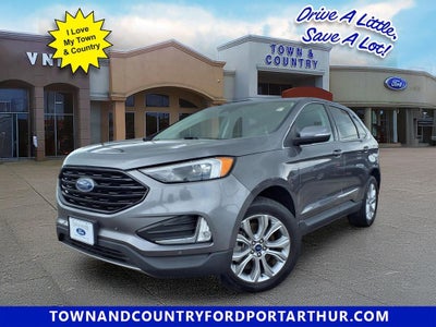 2022 Ford Edge Titanium