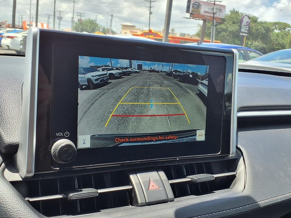 2025 Toyota RAV4 LE