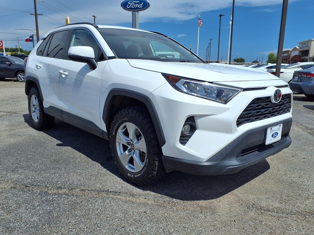 2021 Toyota RAV4 XLE
