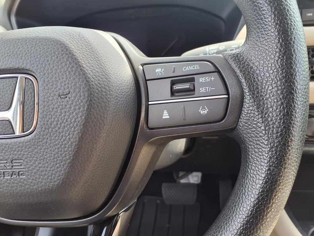 2025 Honda HR-V LX