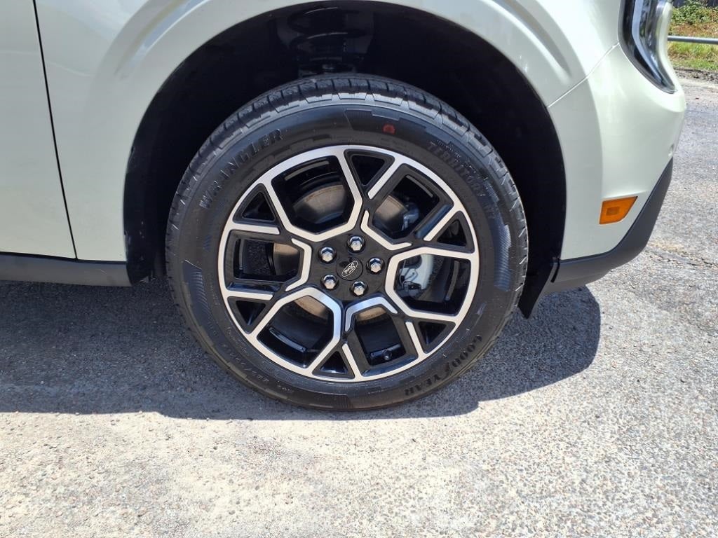 2025 Ford Maverick Lariat