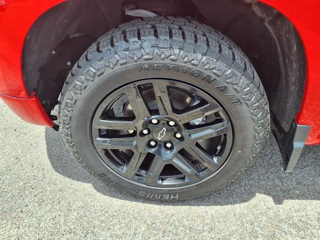 2024 Chevrolet Silverado 1500 Custom
