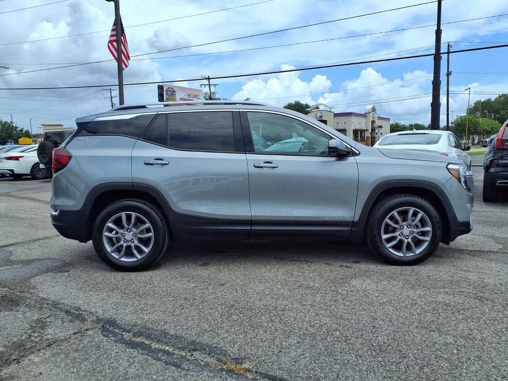 2024 GMC Terrain SLT