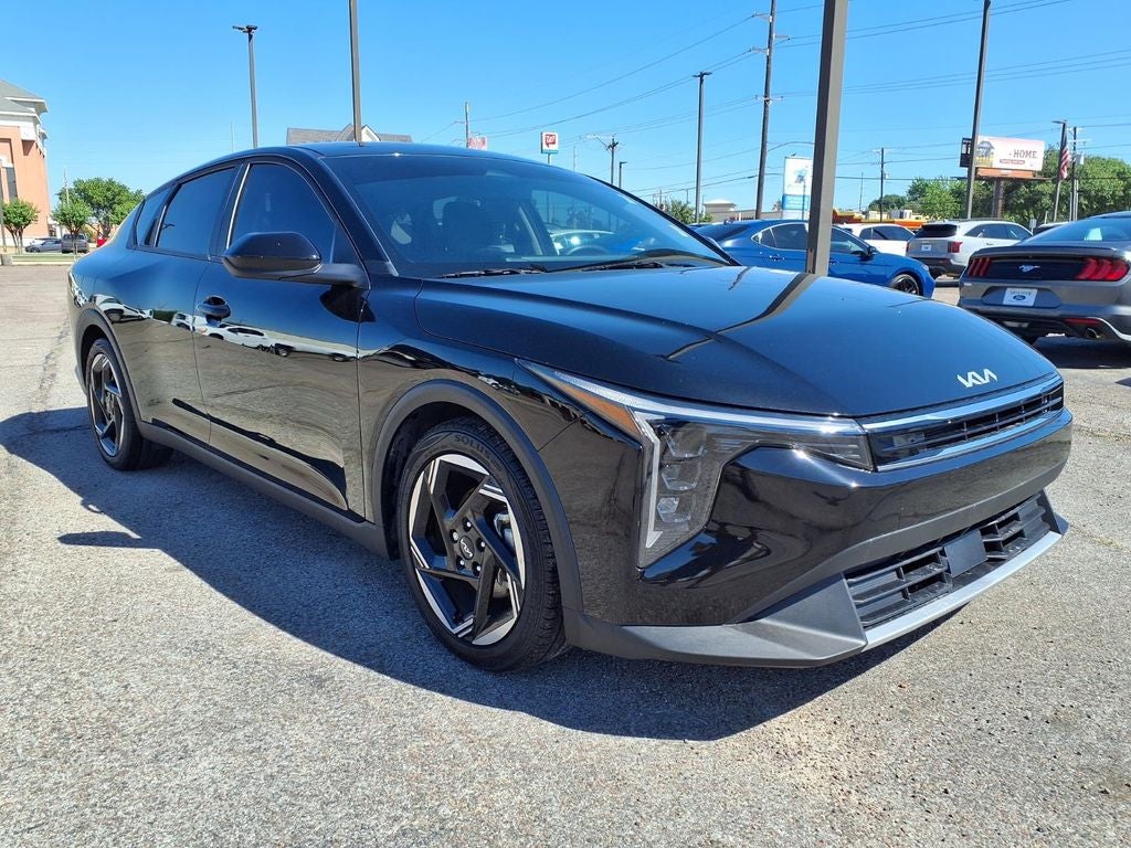 2025 Kia K4 EX