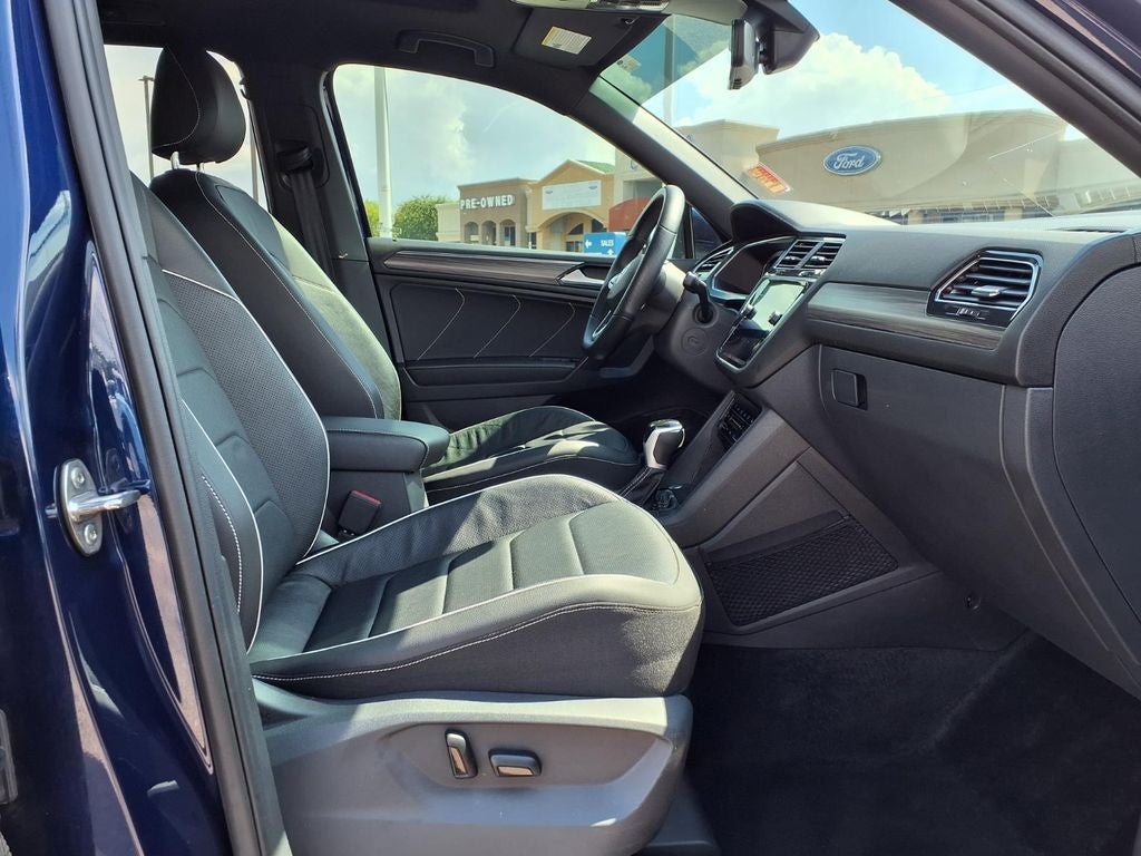 2024 Volkswagen Tiguan 2.0T SEL R-Line