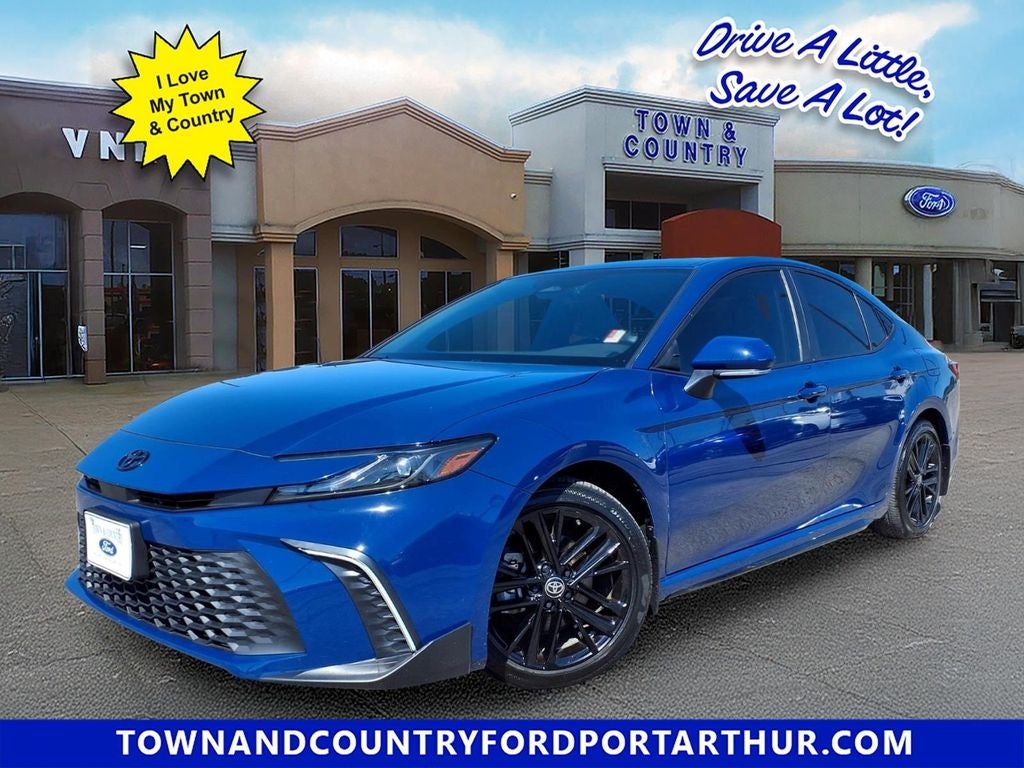 2025 Toyota Camry SE