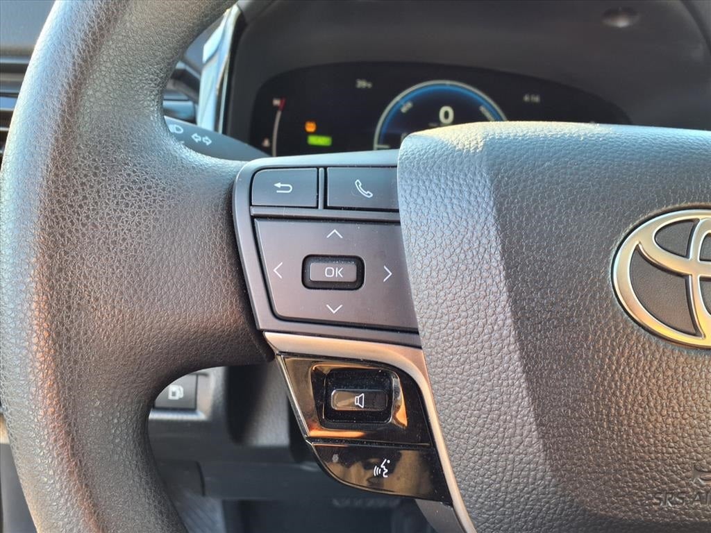 2025 Toyota Camry XLE