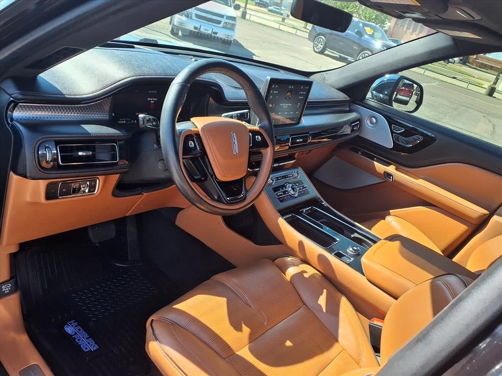 2022 Lincoln Aviator Black Label