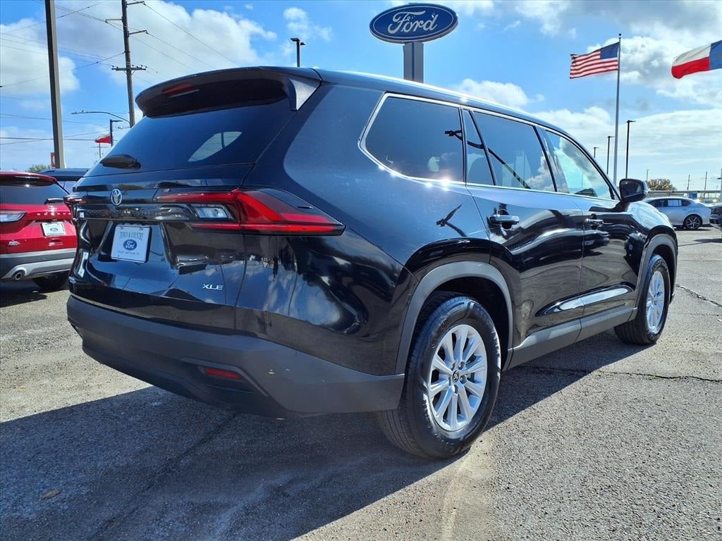 2025 Toyota Grand Highlander Base