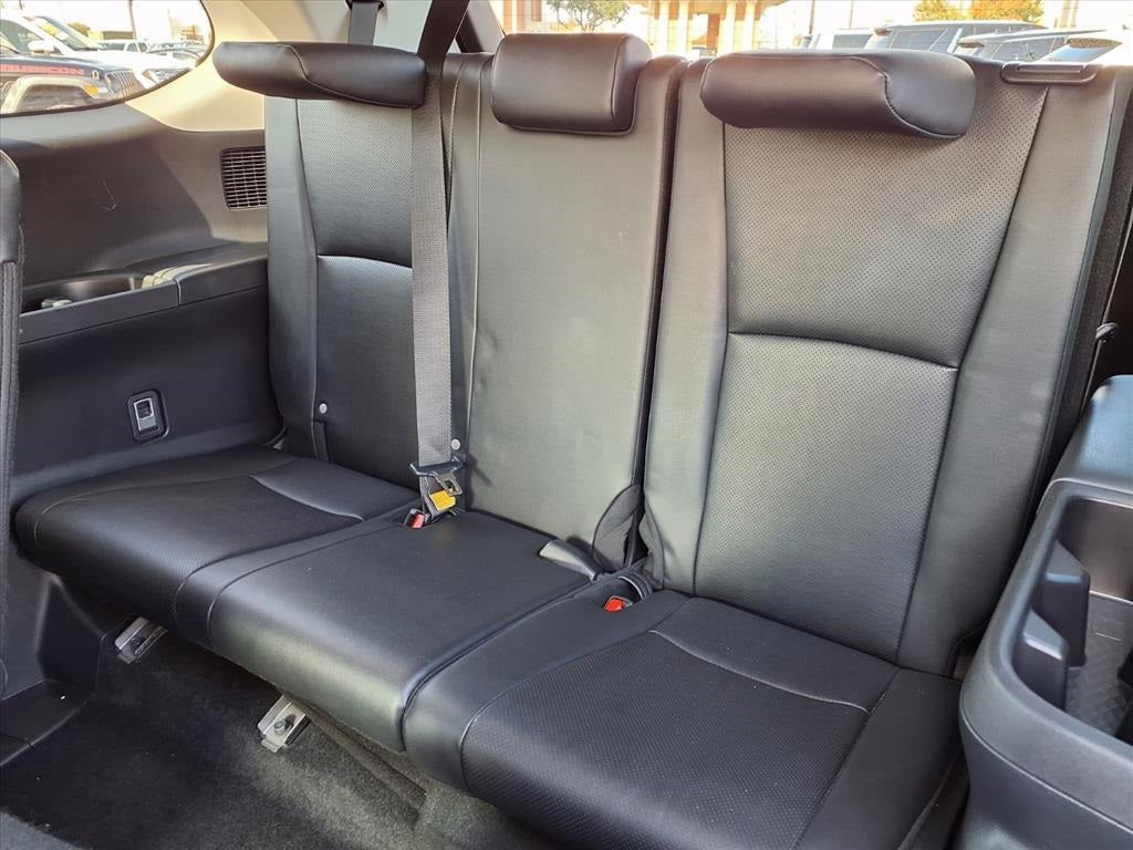 2025 Toyota Grand Highlander Base