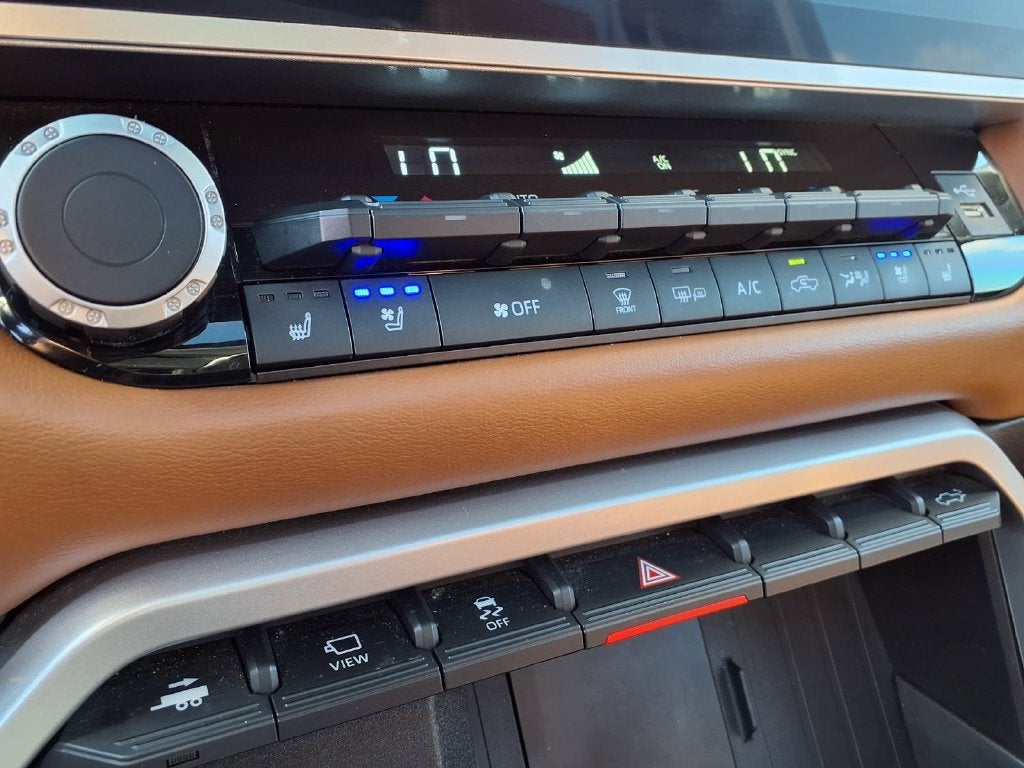 2025 Toyota Tundra Hybrid 1794 Edition