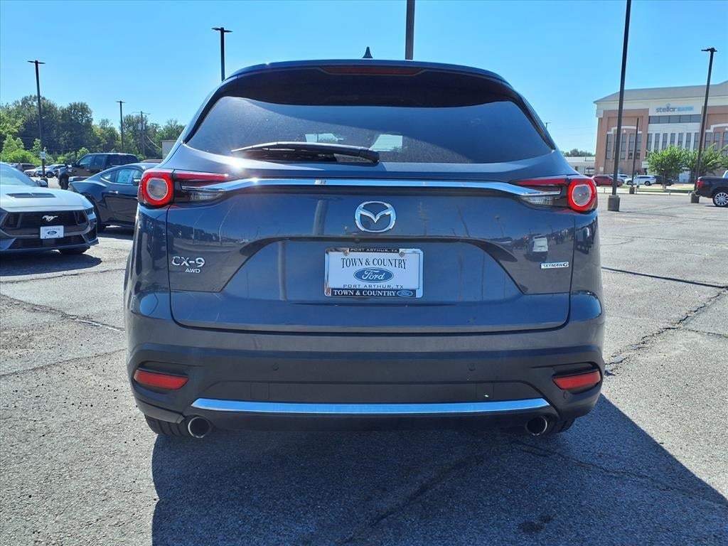 2022 Mazda Mazda CX-9 Carbon Edition
