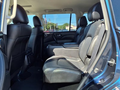 2024 INFINITI QX80 LUXE