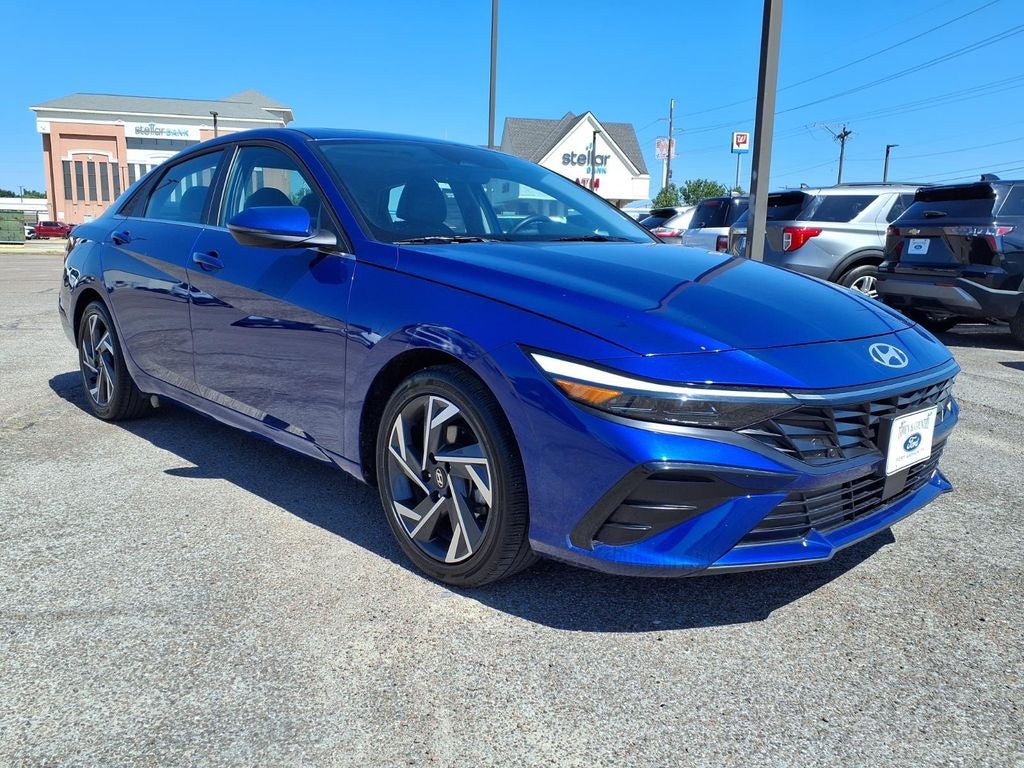 2025 Hyundai Elantra Limited