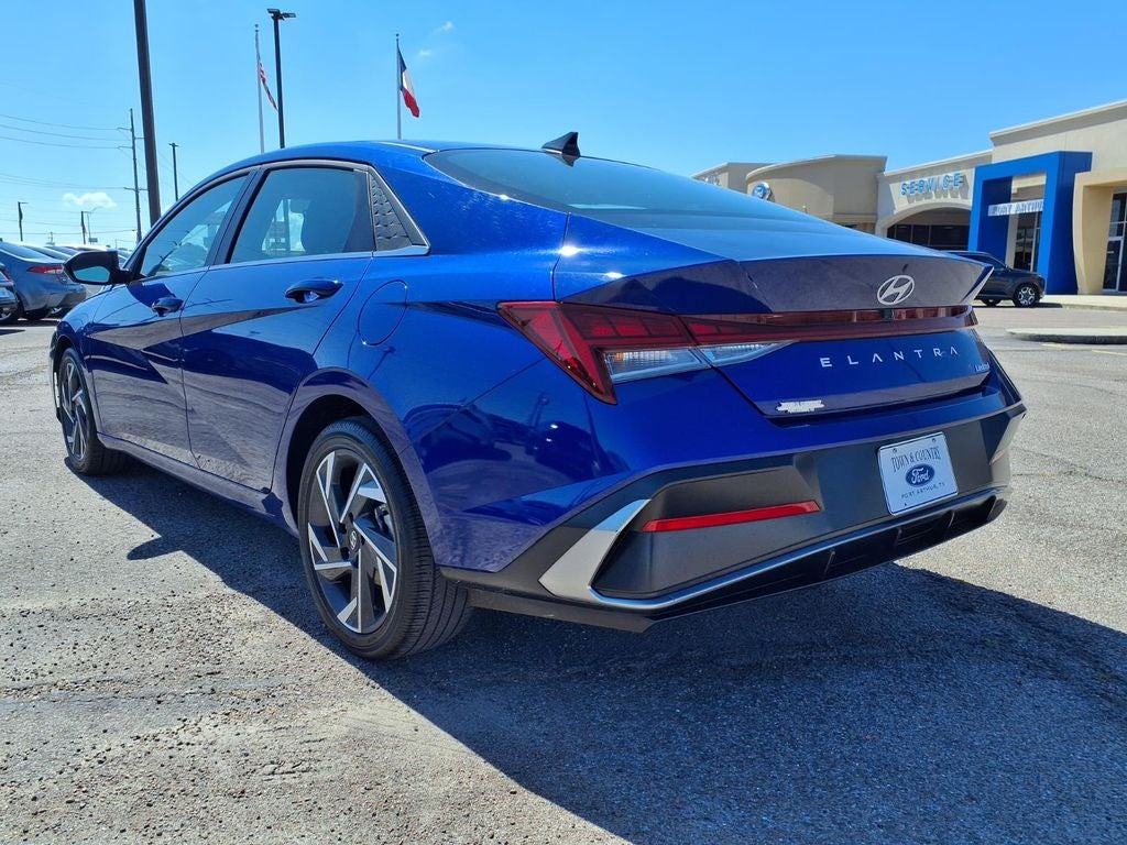 2025 Hyundai Elantra Limited