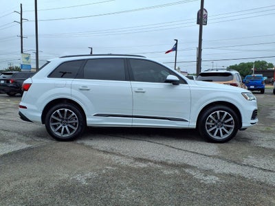 2023 Audi Q7 45 Premium Plus quattro