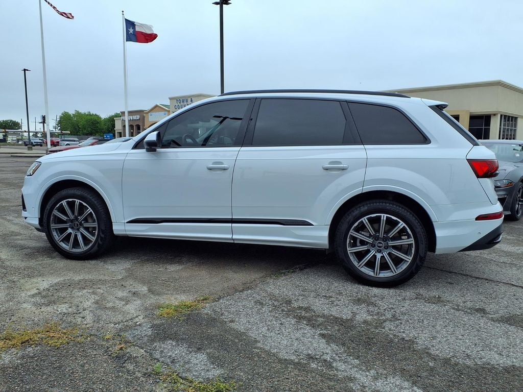 2023 Audi Q7 45 Premium Plus quattro