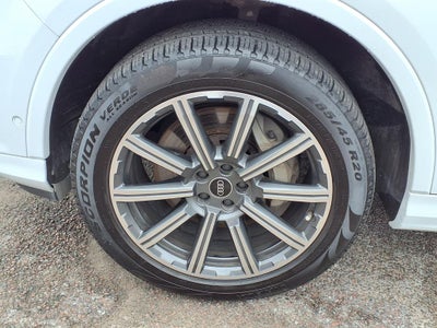 2023 Audi Q7 45 Premium Plus quattro