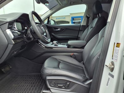 2023 Audi Q7 45 Premium Plus quattro