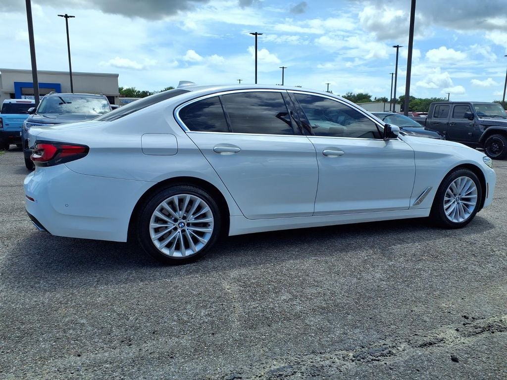 2023 BMW 5 Series 530i
