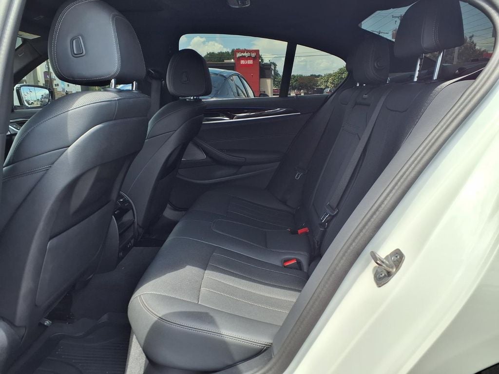 2023 BMW 5 Series 530i