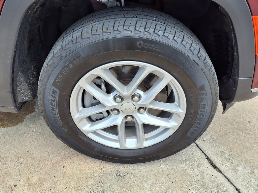 2023 Jeep Grand Cherokee L Laredo L