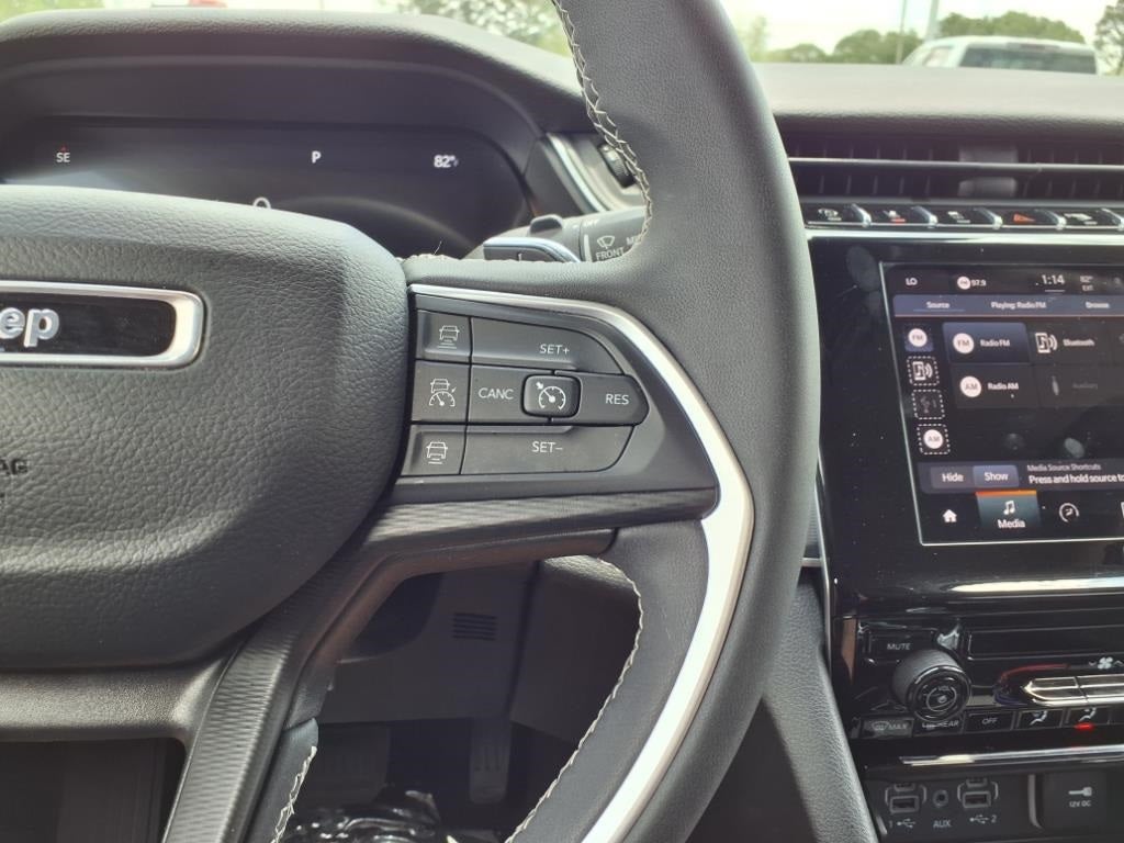 2023 Jeep Grand Cherokee L Laredo L