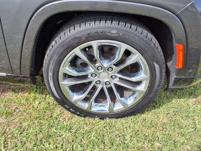 2022 Jeep Grand Wagoneer Series II