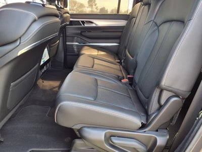 2022 Jeep Grand Wagoneer Series II