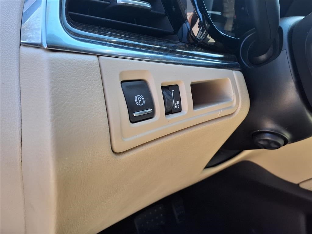 2018 Cadillac XT5 Base