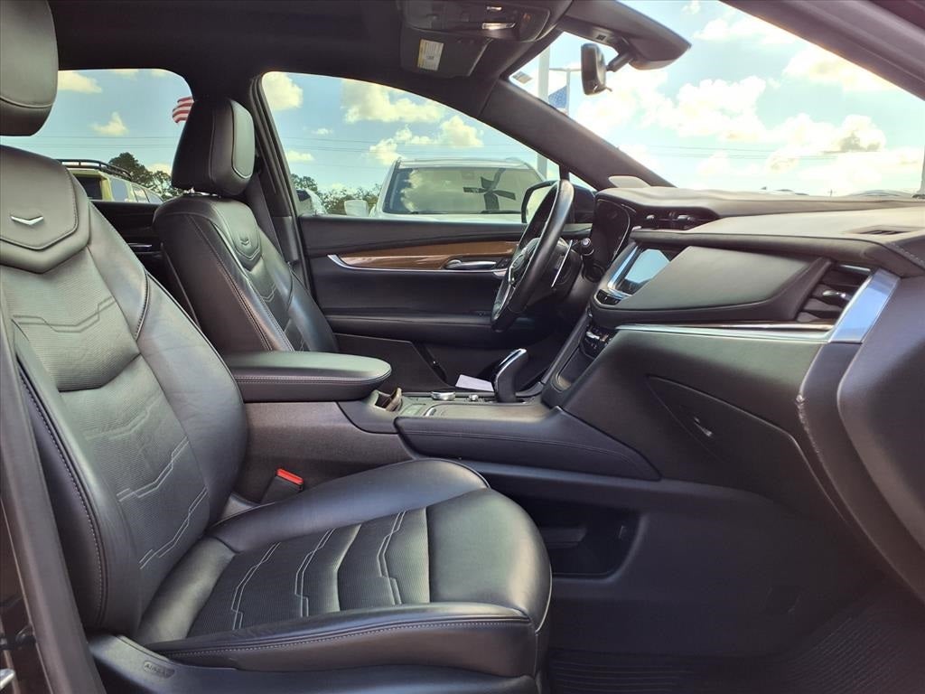 2021 Cadillac XT5 Sport Platinum