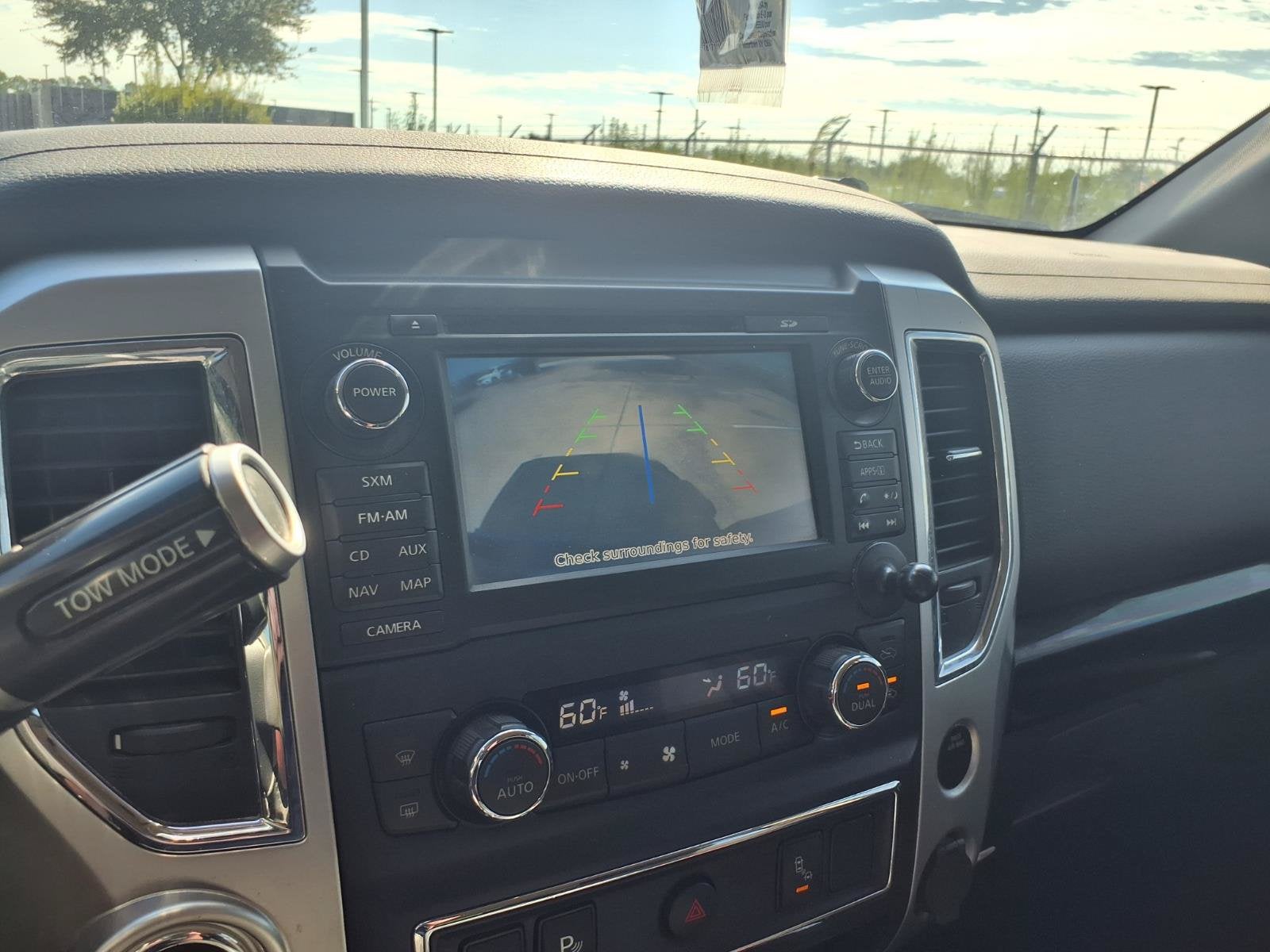 2017 Nissan Titan SV