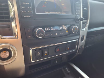 2017 Nissan Titan SV