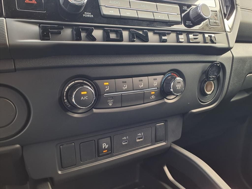 2026 Nissan Frontier SV
